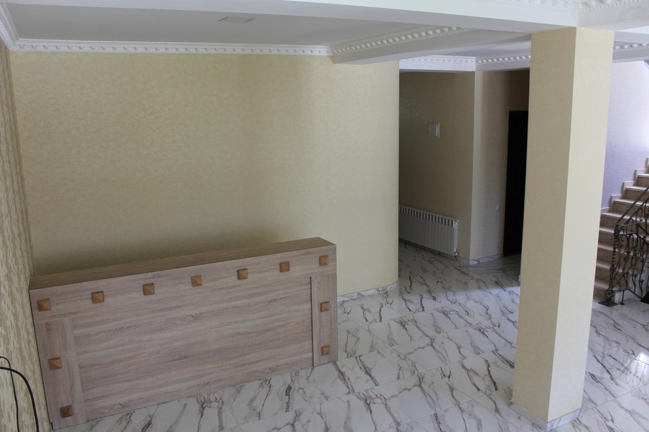 Hotel Mimino Tbilisi Buitenkant foto