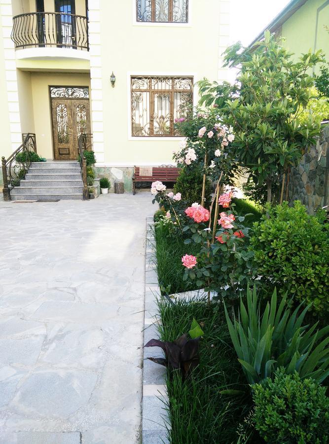 Hotel Mimino Tbilisi Buitenkant foto
