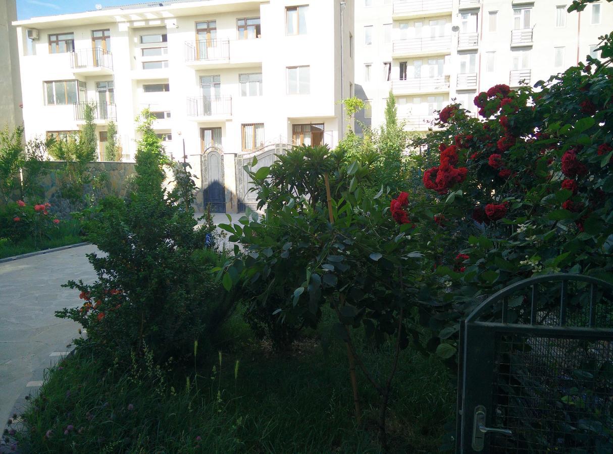 Hotel Mimino Tbilisi Buitenkant foto