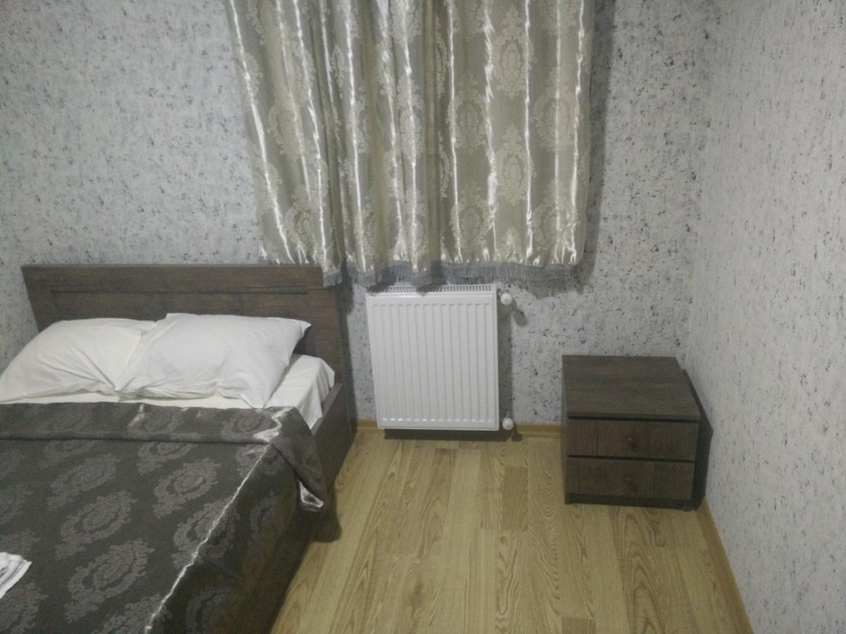 Hotel Mimino Tbilisi Buitenkant foto