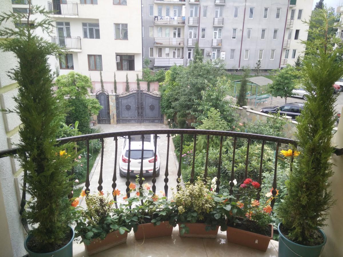Hotel Mimino Tbilisi Buitenkant foto