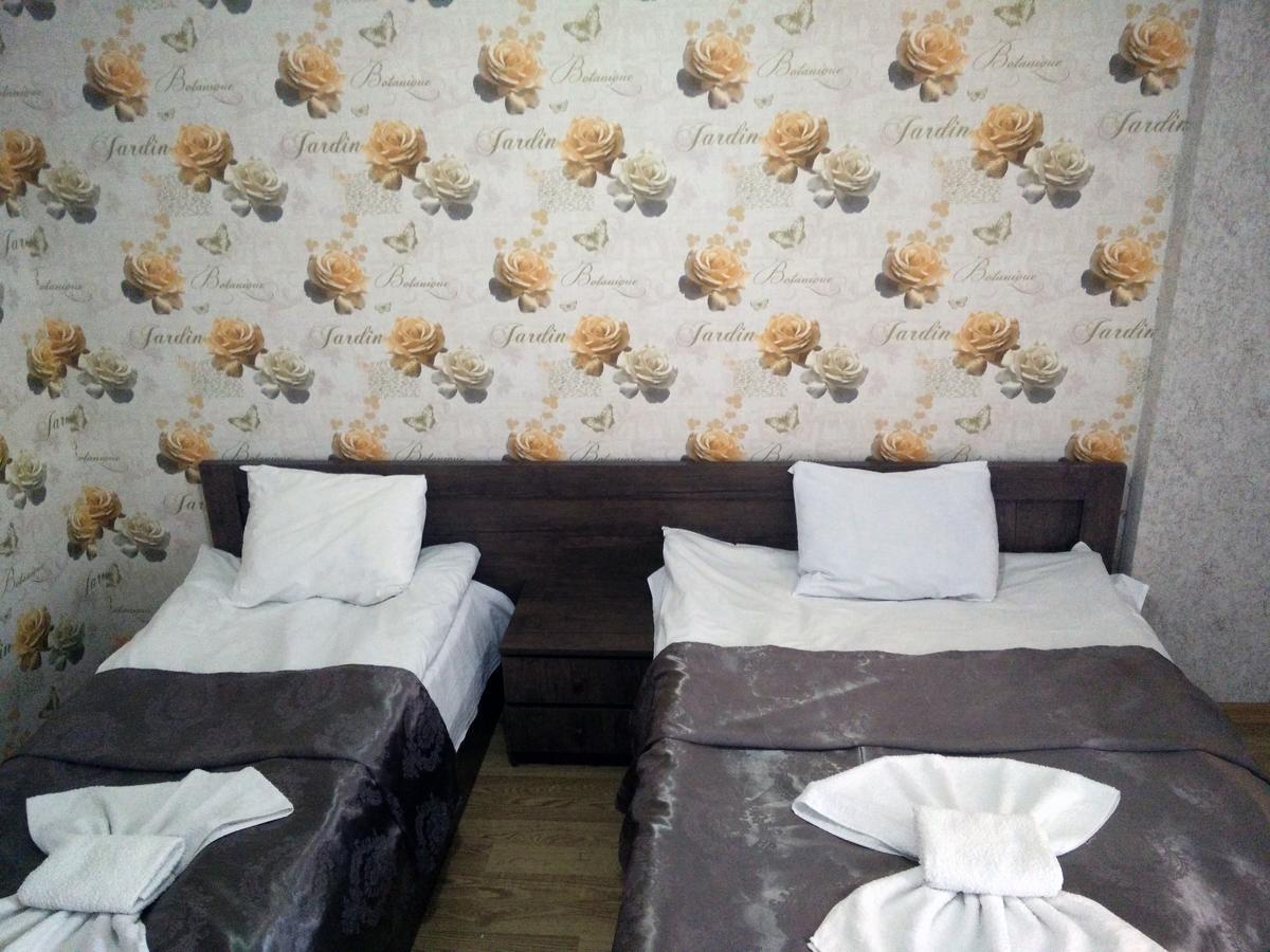 Hotel Mimino Tbilisi Buitenkant foto