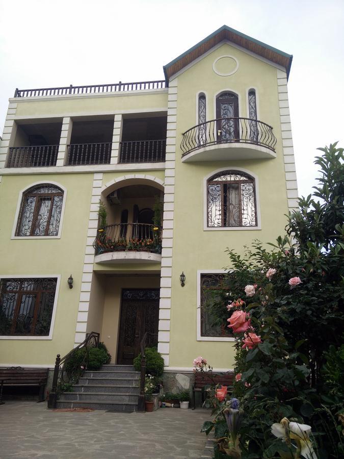 Hotel Mimino Tbilisi Buitenkant foto